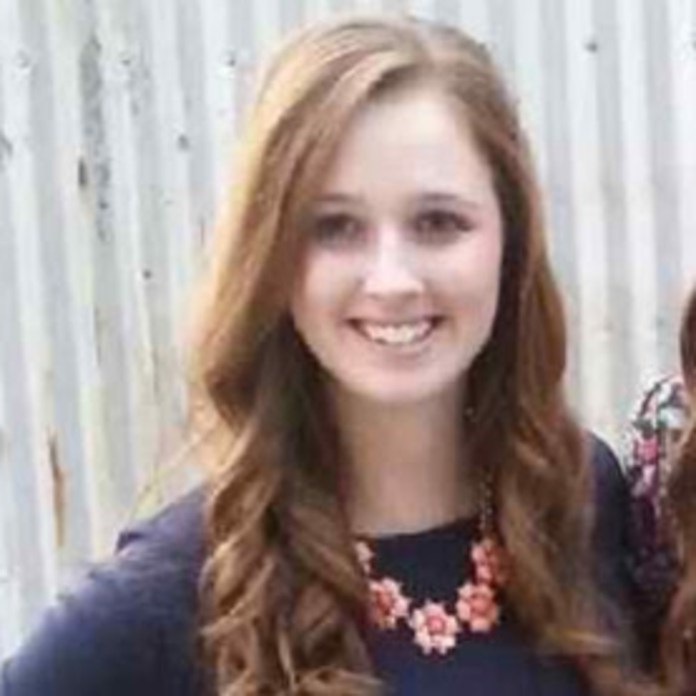 Meet your Posher, Caitlyn